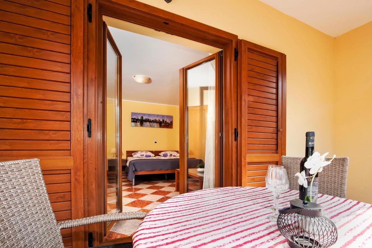 Appartement Casa Leona à Rovinj Extérieur photo